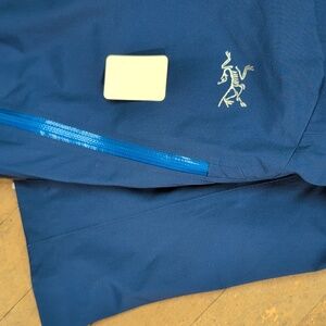 Arc'Teryx Men's Iser Pants Size 32 GoreTex NWT